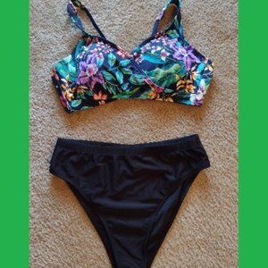 LG & XL 2pc Women's Bathing Suit Bikini Ladies Pool Beach Green & Black